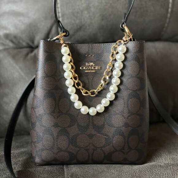 Coach Small Town Bucket Bag - Picture 6 of 8